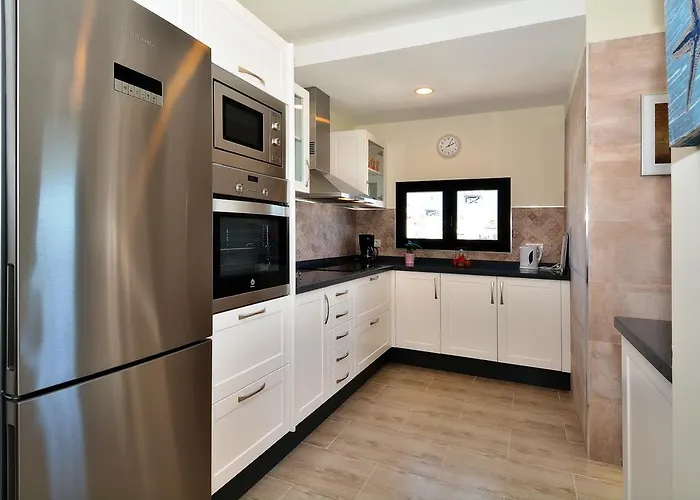 Bellavista By Pvl Apartament *